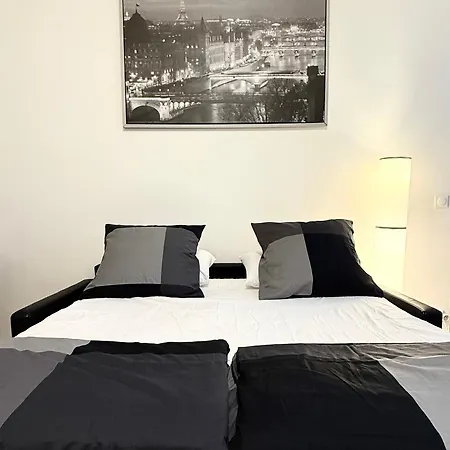 Family Champs Elysees Apartman Párizs